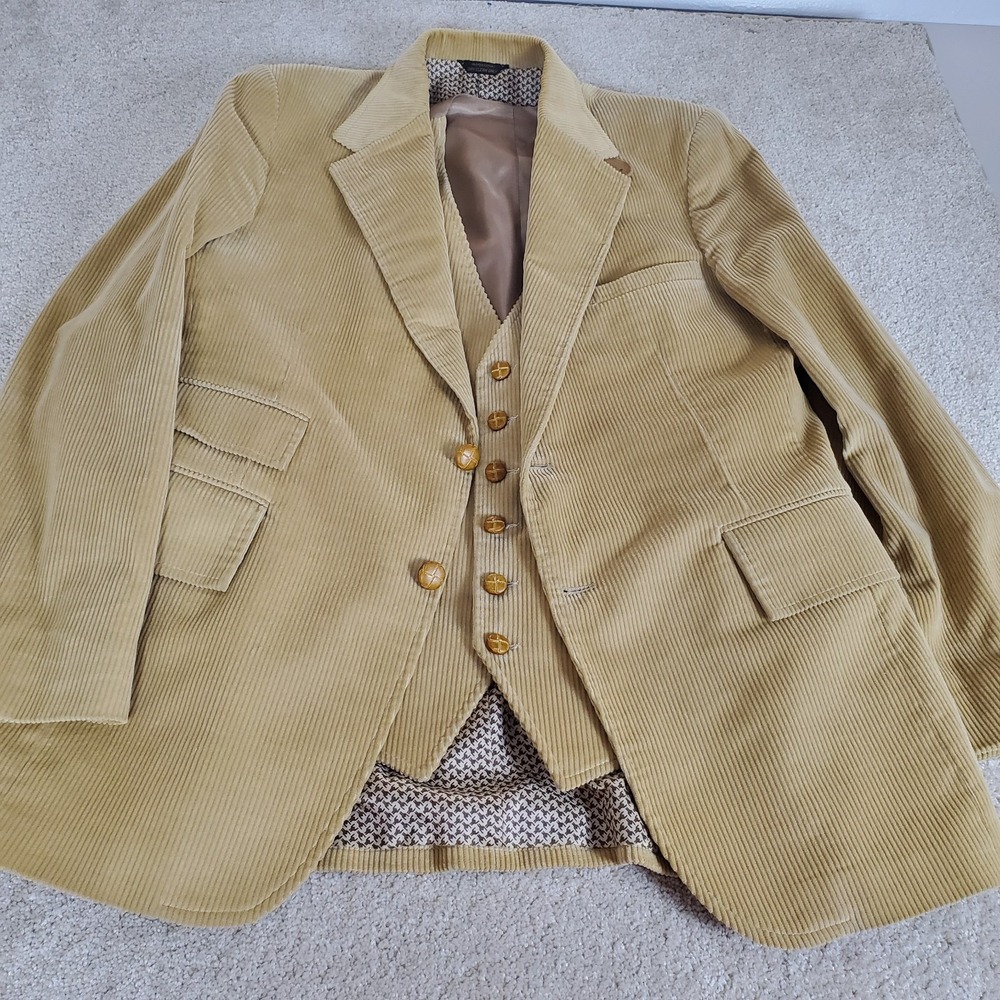 Vintage The Gallery by Haggar Corduroy Suit Sports Coat & Vest 42R Tan PLS LREAD